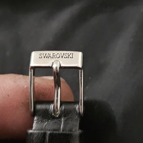 GORGEOUS VINTAGE SWARVOSKI WOMENS WATCH - Picture 4 of 6